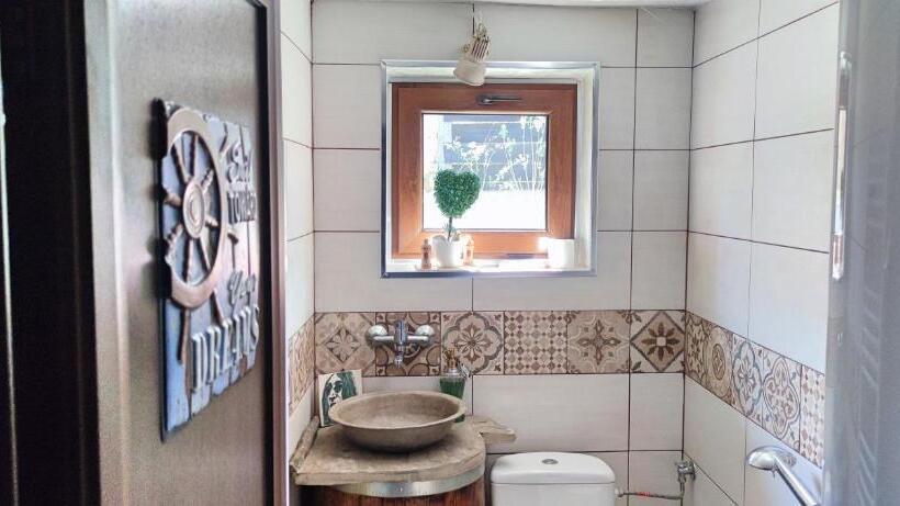 Номер Deluxe, Zellin House Of Inspiration