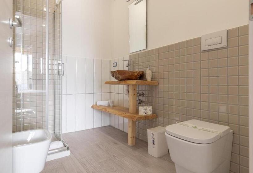 استودیو استاندارد با چشم‌انداز استخر, Villa Cangiano B&b And Pool