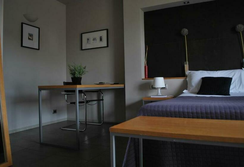 اتاق استاندارد سه نفره, B&b Habita