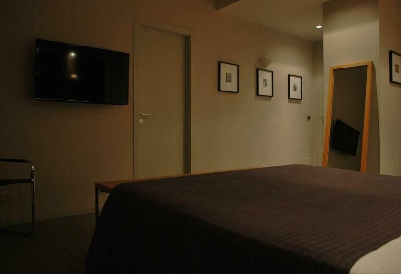 اتاق استاندارد سه نفره, B&b Habita