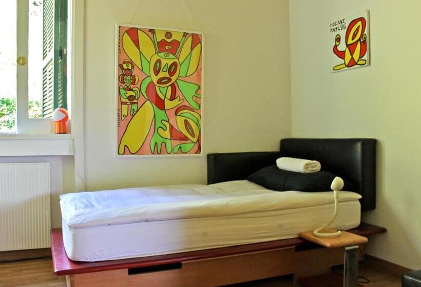 غرفة قياسية مع حمام خارجي, B&b Villa Fortezza