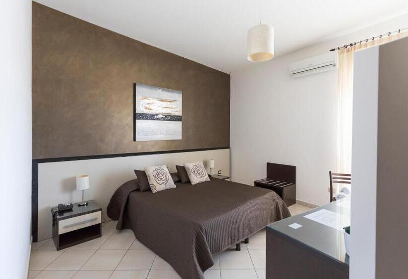 اتاق استاندارد سه نفره, Beatus Suites And Rooms B&b
