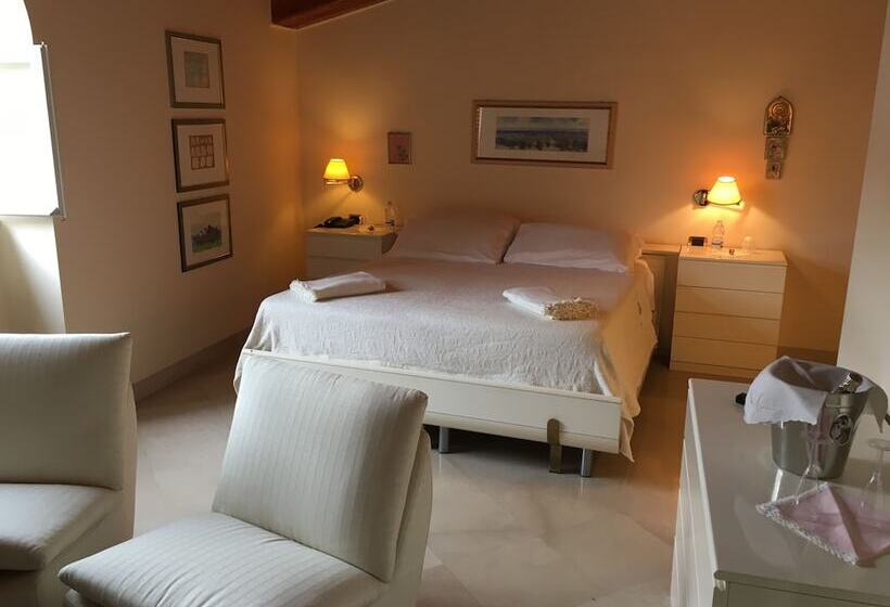 اتاق استاندارد چهار تخته, Palazzo Sottile Meninni   Classics Experience