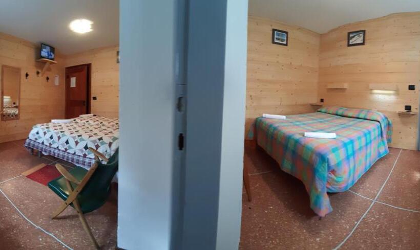 スタンダード４人部屋, Albergo Cioccarelli