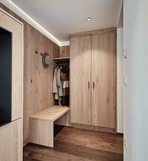 套房, Haller Suites & Restaurant