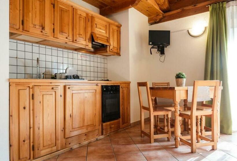 스탠다드 스튜디오, Residence Cascina Genzianella