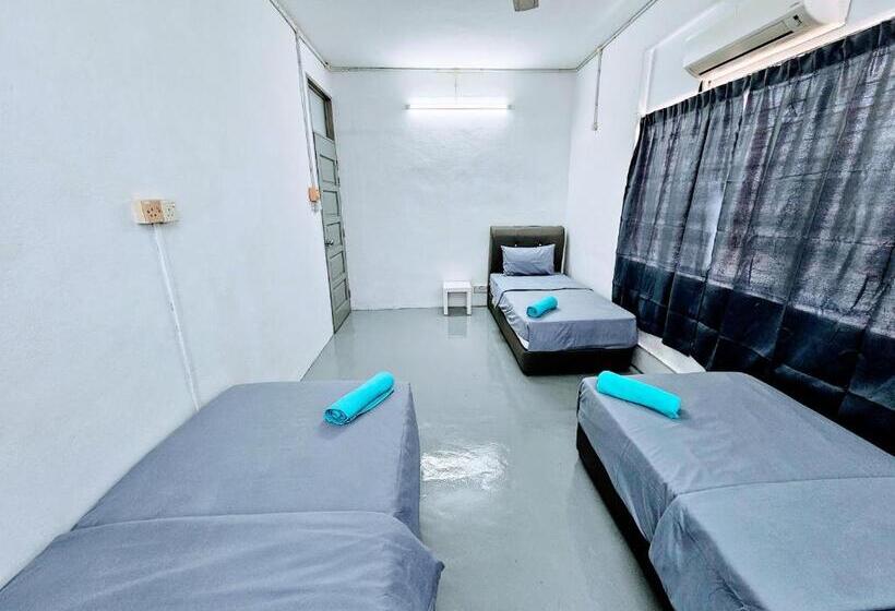 Трехместный Номер Стандарт Совместная Ванная, Panchor 6 Hostel