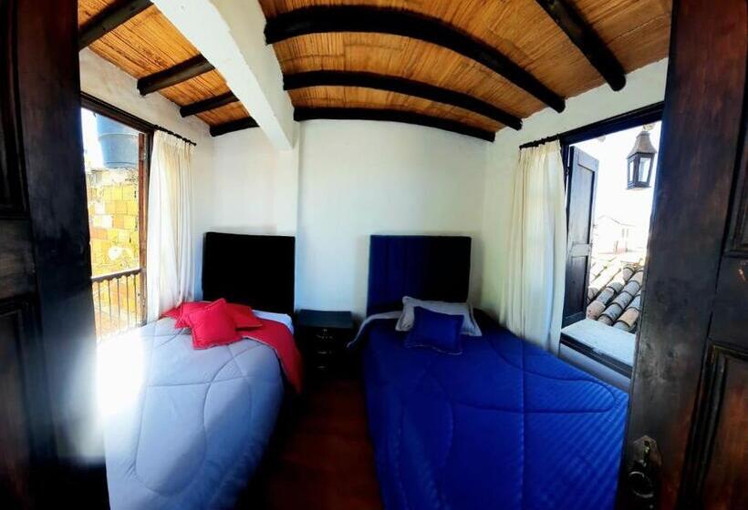 Номер Стандарт Совместная Ванная, Hostal Oycate