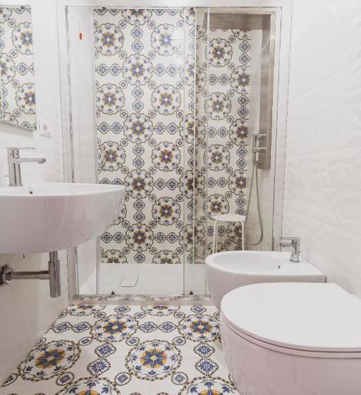 اتاق استاندارد چهار تخته, Previterooms
