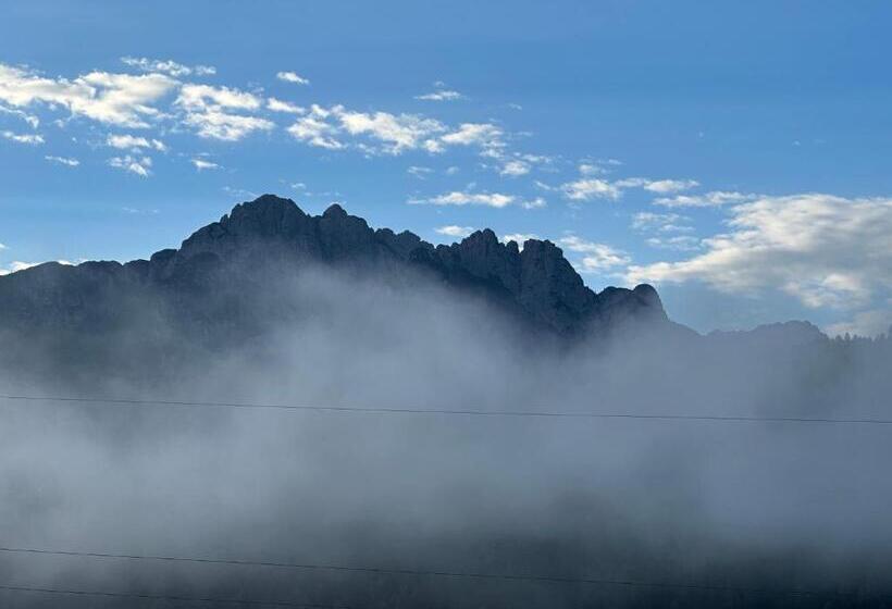 Номер Стандарт с Балконом, Ciasa Mia Nelle Dolomiti