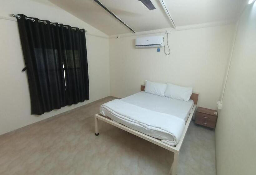 Номер Стандарт, Baadal Pani Beach Resort Near Kelwa Beach