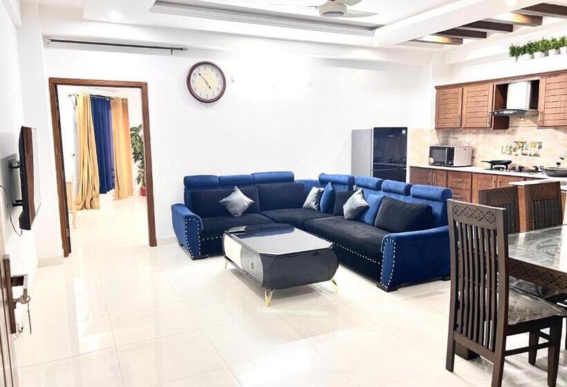 آپارتمان 2 خوابه, Luxury Apartment