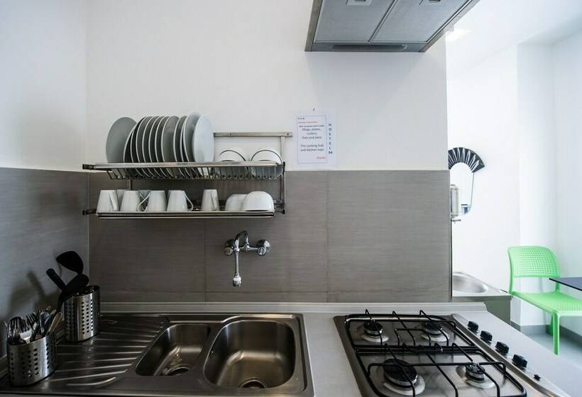 Standard Room, Hostel 94