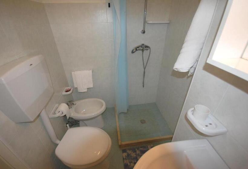 Номер Стандарт Индивидуальный, Albergo Del Santuario