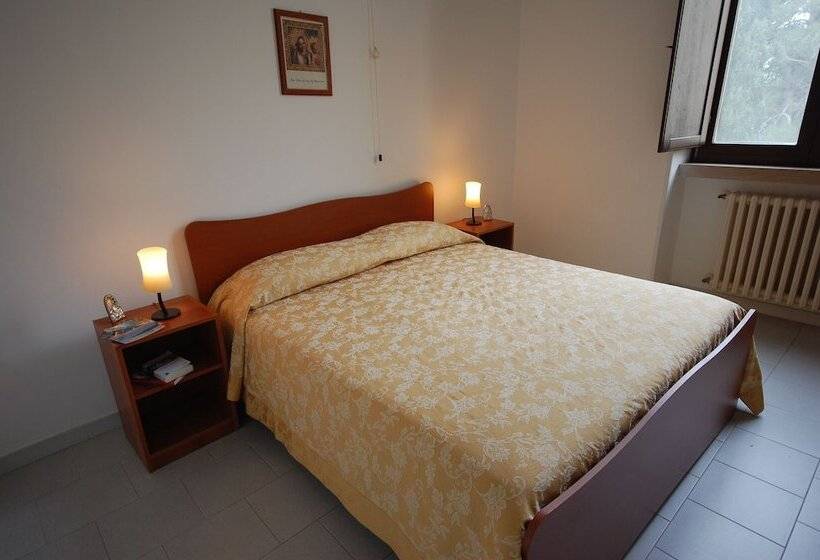 Номер Стандарт Индивидуальный, Albergo Del Santuario