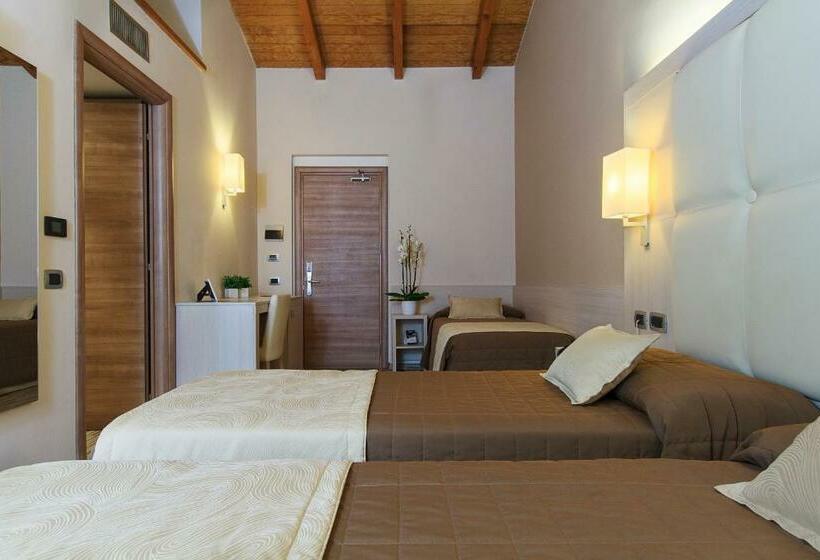 Номер Стандарт Трехместный, Antica Locanda Del Villoresi
