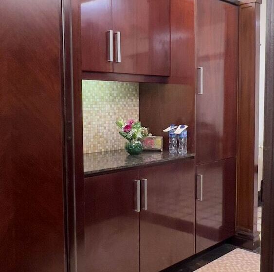 سوییت, Heritage Luxury Suites  All Suite