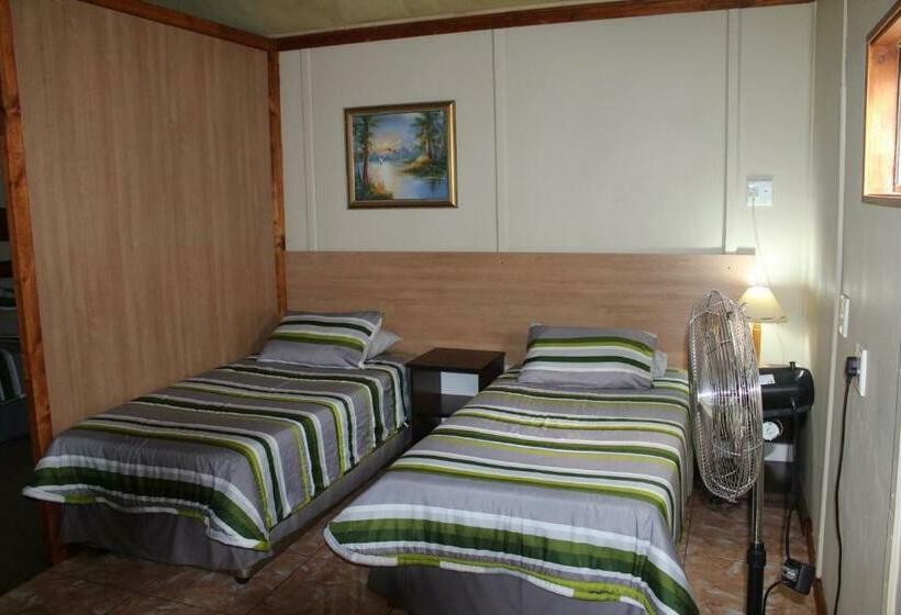 Семейный Номер, Die Suidwester Gastehuis
