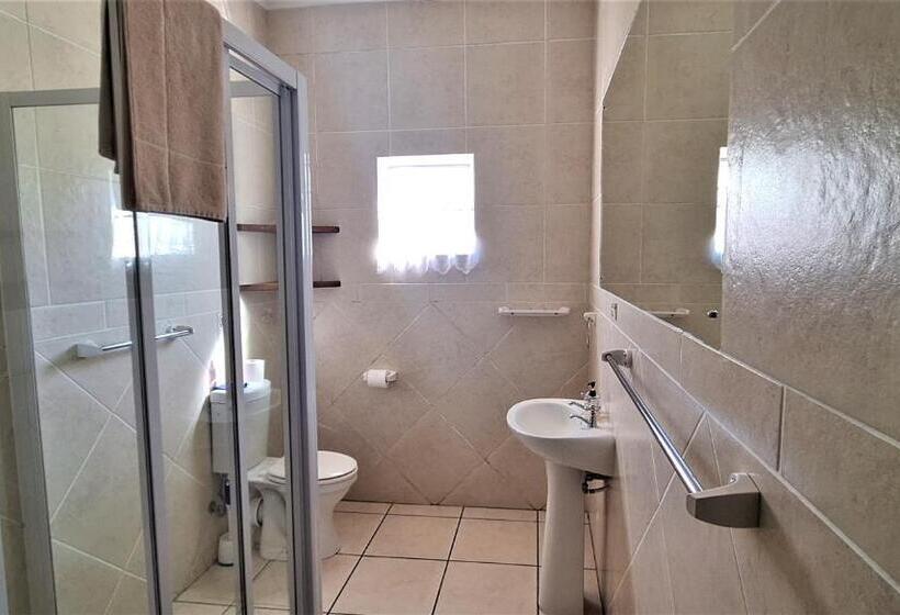 Семейный Номер, Masada Guest House