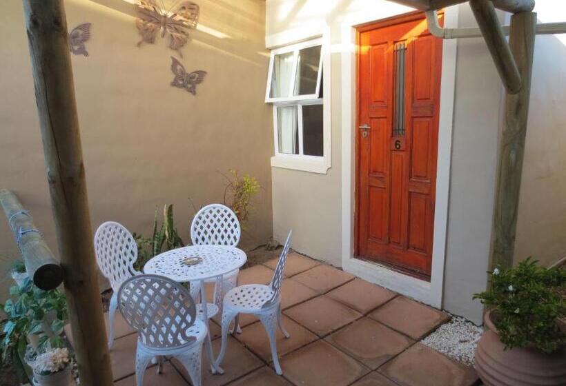 Семейный Номер, Masada Guest House