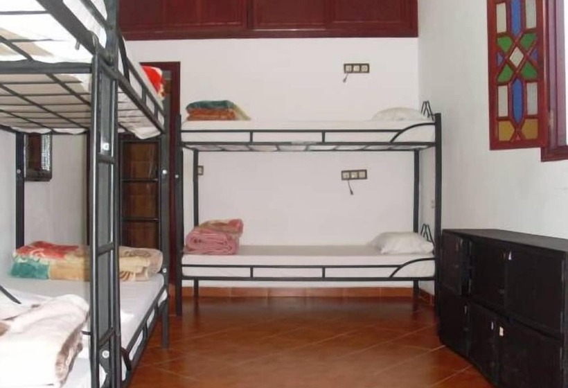 Lit en Chambre Commune, The Medina Hostel