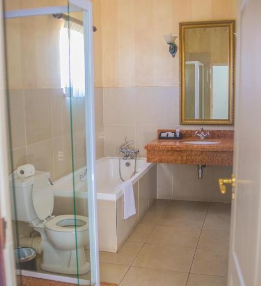 Standard Room King Size Bed, Emakhosini Boutique