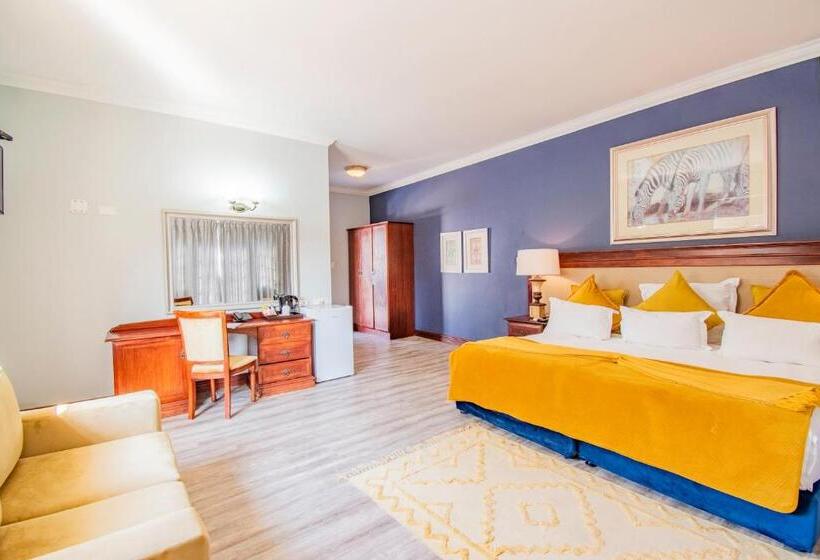 Standard Room King Size Bed, Emakhosini Boutique