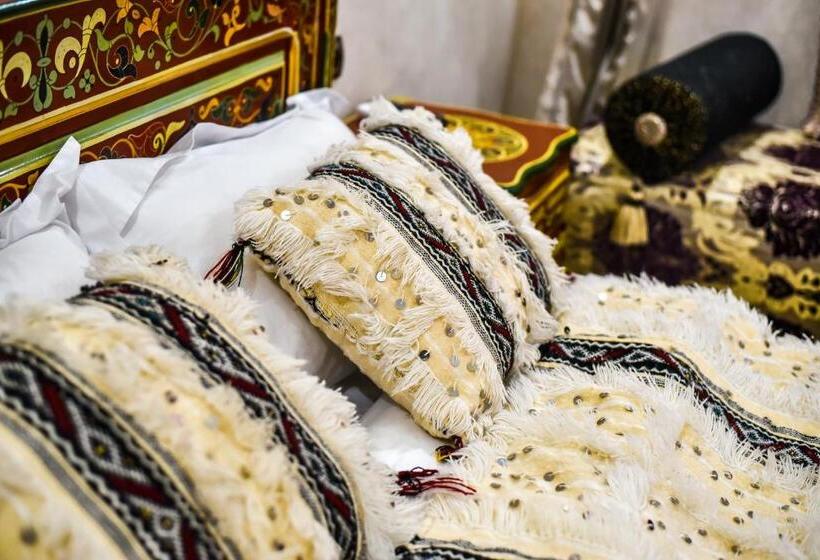 اتاق سوپریور, Riad Royal