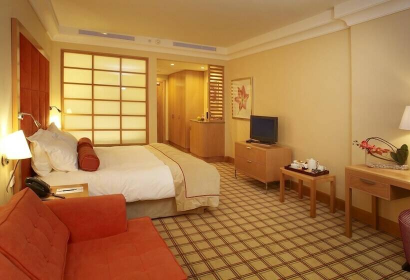 اتاق لوکس خانوادگی, Sun City Hotel And Casino