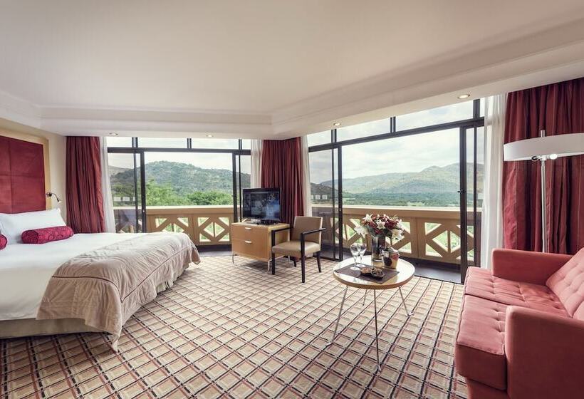 سوییت سوپریور, Sun City Hotel And Casino