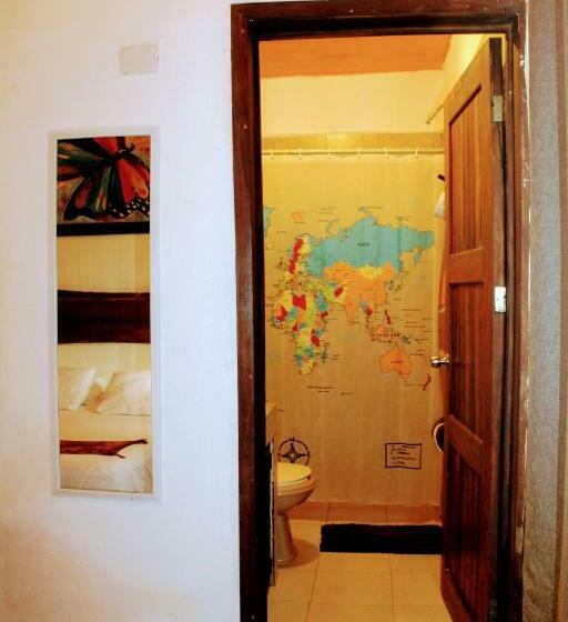 スタンダードスタジオ, Hostal & Suites Pata De Perro