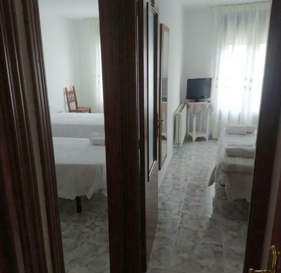 اتاق خانوادگی, Hostal Arribes Del Duero