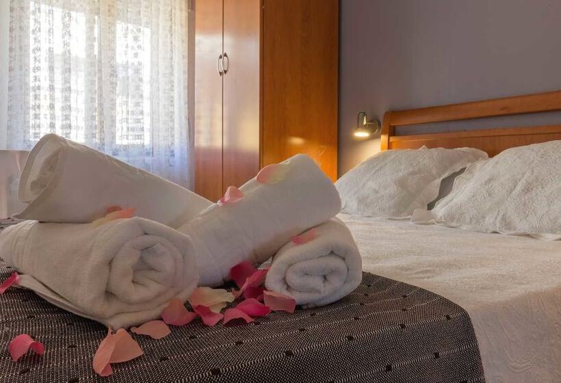 Номер Стандарт, Hostal Arribes Del Duero