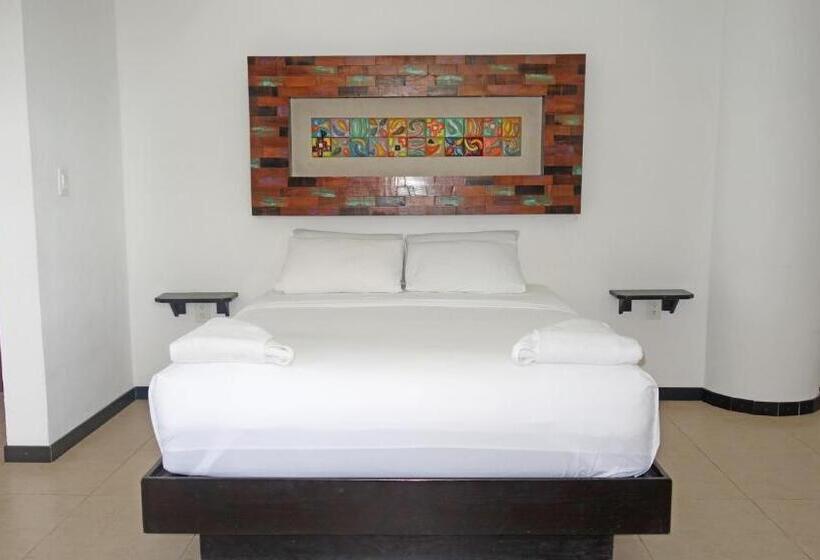 サイドシービューファミリールーム, El Fuerte Beach Apartments