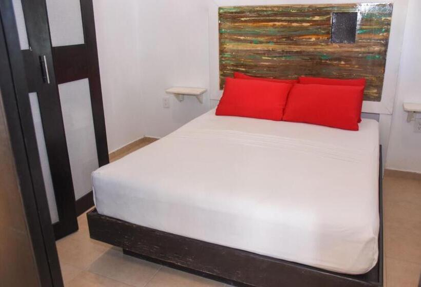 スタンダードルーム, El Fuerte Beach Apartments
