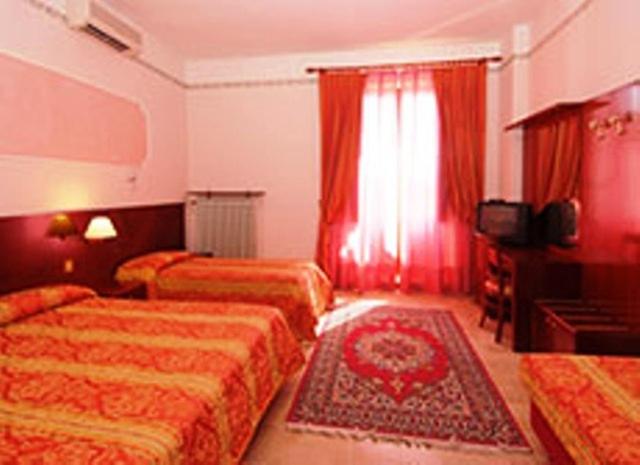 Номер Стандарт Трехместный, Ristorante La Ginestra
