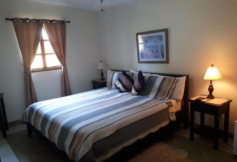 스탠다드 룸 공동 욕실, Hibiscus House Bed And Breakfast