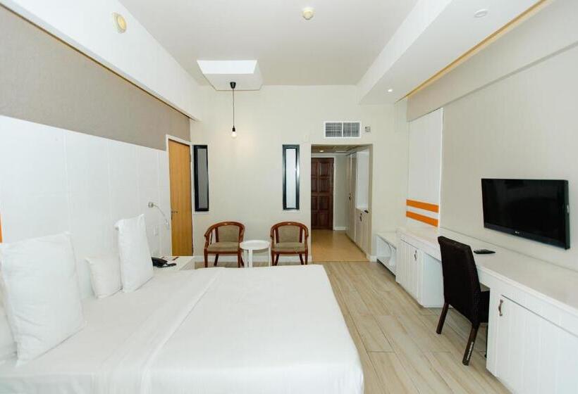 غرفة ديلوكس مزودة بشرفة, Gold Crest