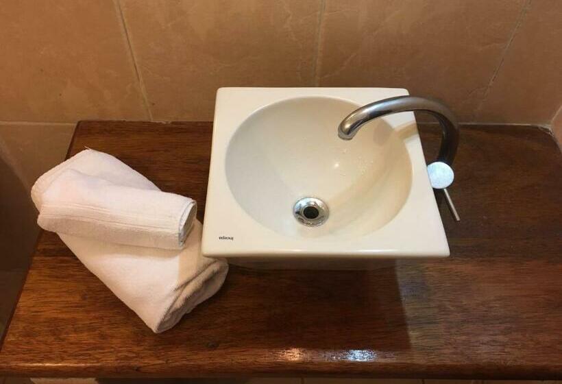 标准三人间, Palma De Mallorca