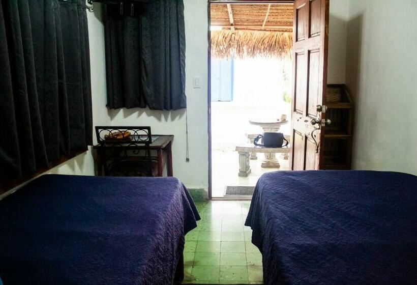 Номер Economy, San Carlos Beach Inn