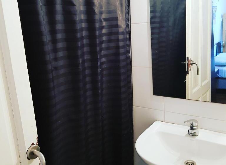 ファミリールーム, Montevideo Port Hostel