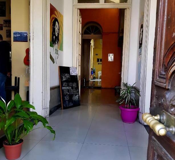 Номер Стандарт, Montevideo Port Hostel