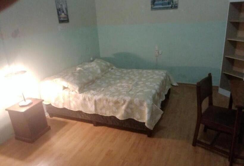 Номер Стандарт, Montevideo Port Hostel