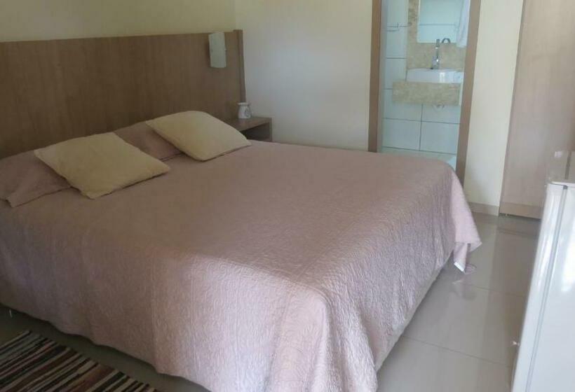 اتاق استاندارد با چشم‌انداز استخر, Tacuru Hotel Boutique