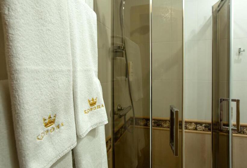 غرفة قياسية مزوَّدة بشُرفة, Korona Hotel&spa