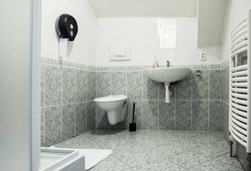 Кровать в Общей Комнате, Hostel Eleven