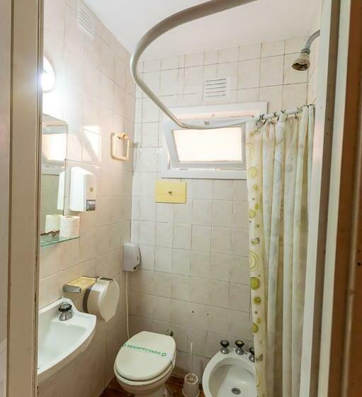 Quarto Estandar, Vial Center