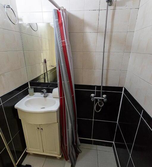 Quarto Triplo Estandar, Vial Center