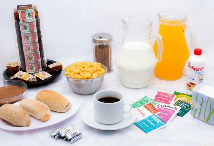 اتاق استاندارد چهارنفره با سرویس بهداشتی مشترک, Palermo Soho Hostel