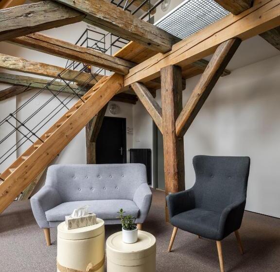 اتاق اکونومی, A Hostel Zámecký Pivovar Litomyšl